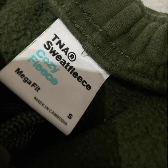 Aritzia TNA Dark Green Sweatpants Size Small - Picture 2 of 2